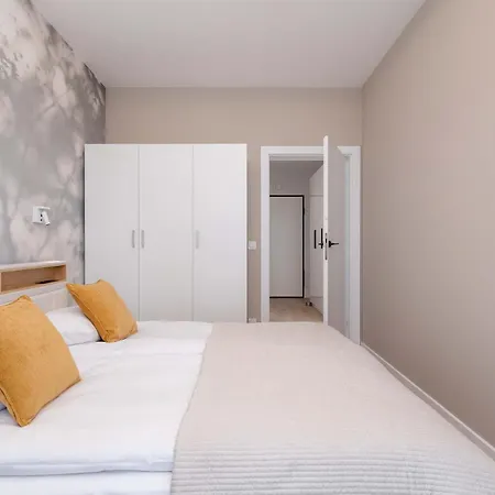 아파트 Air-conditioned With Parking Near Spodek By Renters Prestige