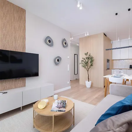 Air-conditioned With Parking Near Spodek By Renters Prestige * Katowice